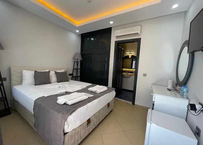 Belle Vue Oeluedeniz Hotel 4*