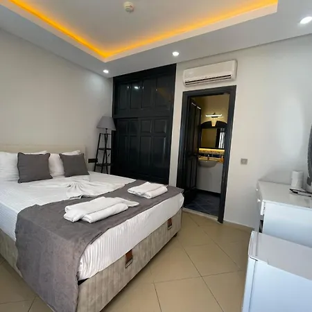 Belle Vue Oeluedeniz ホテル 4*