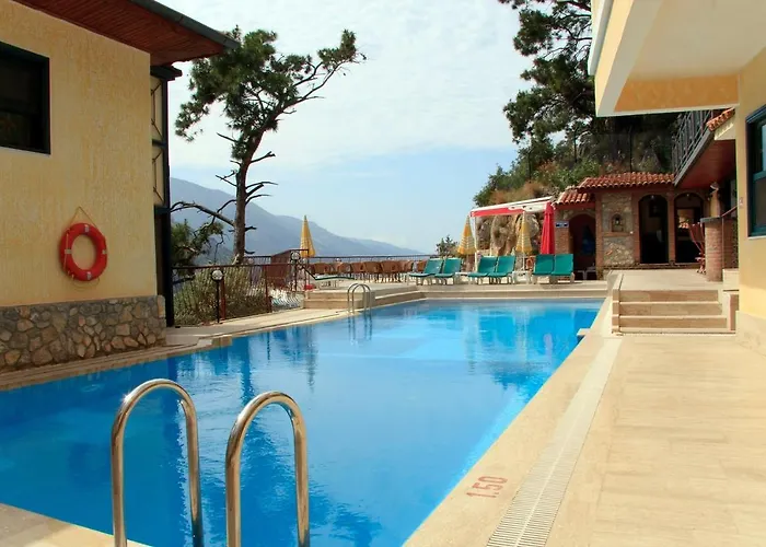 Belle Vue Oeluedeniz 4*