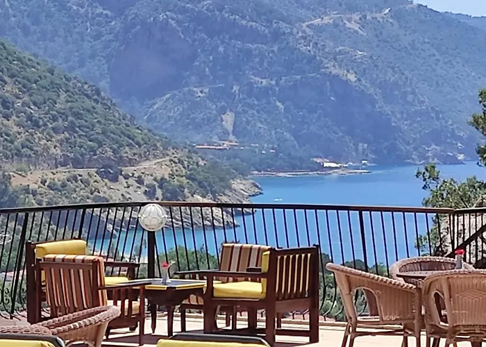 Belle Vue Oeluedeniz 4*